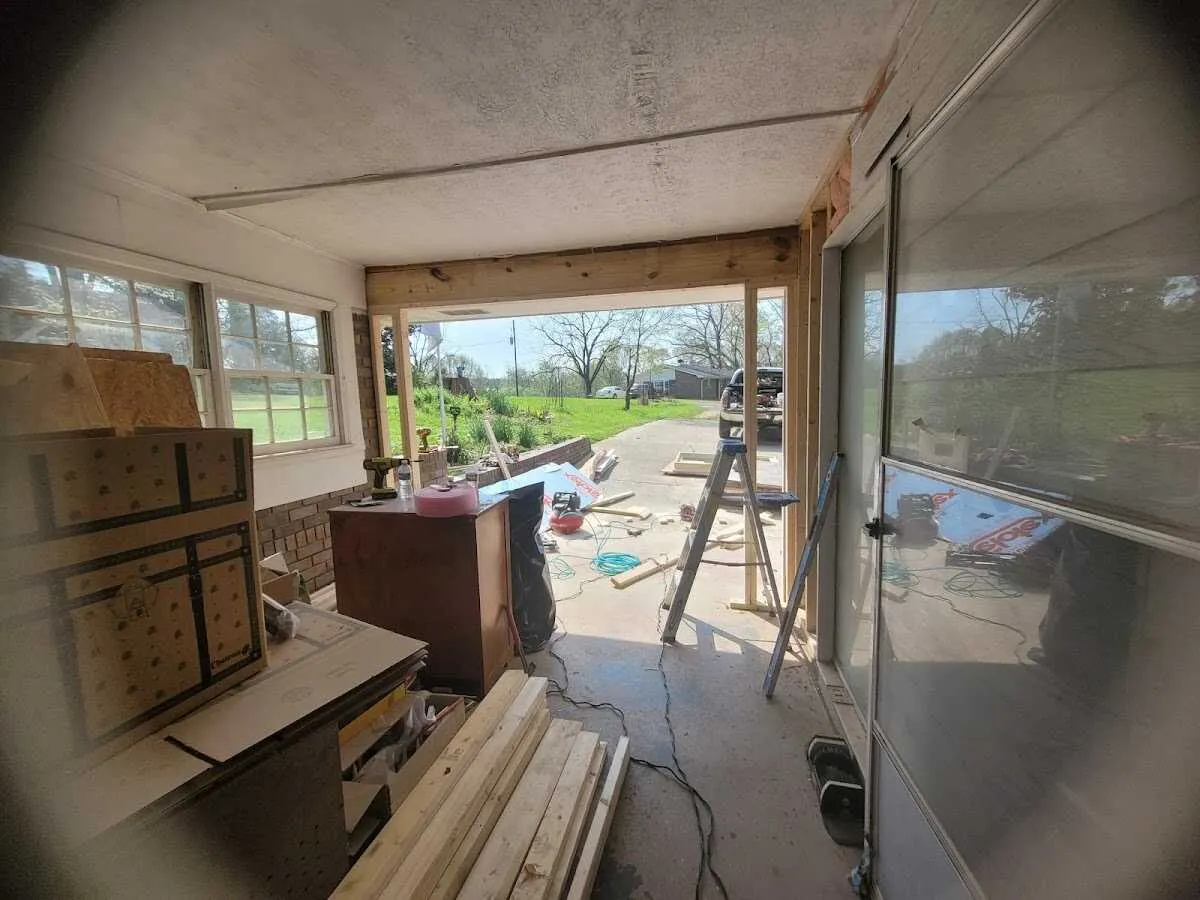 Air movers and dehumidifier for Drying & Dehumidification in Batavia